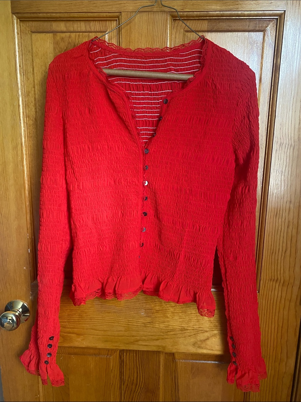Women’s Red Long-Sleeve Button Front Textured Top